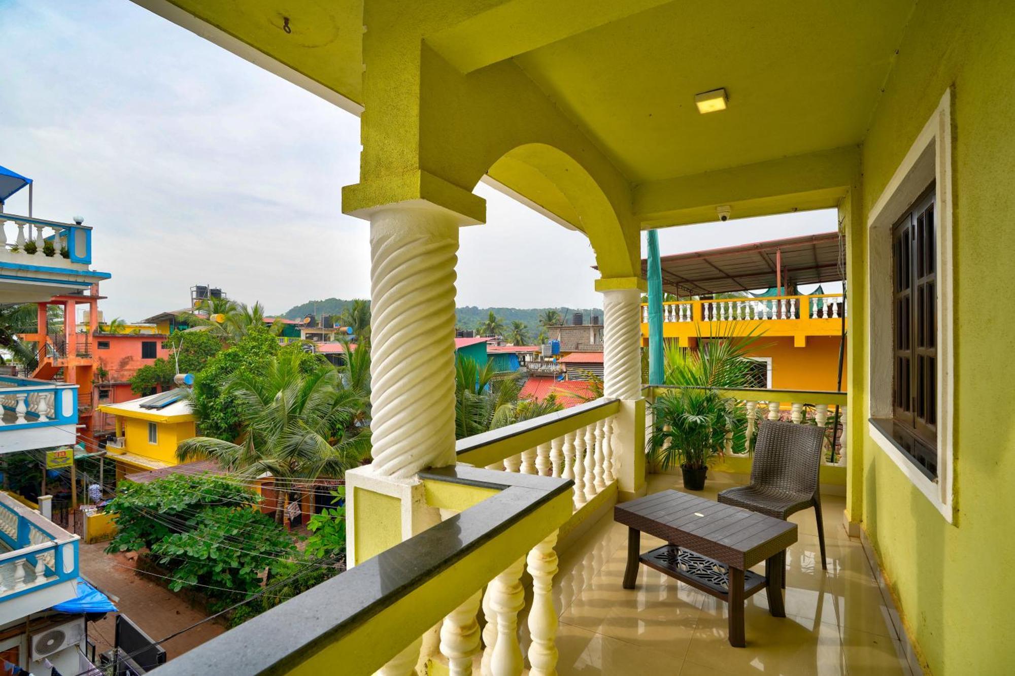 Hotel Salty Waves Baga Dış mekan fotoğraf