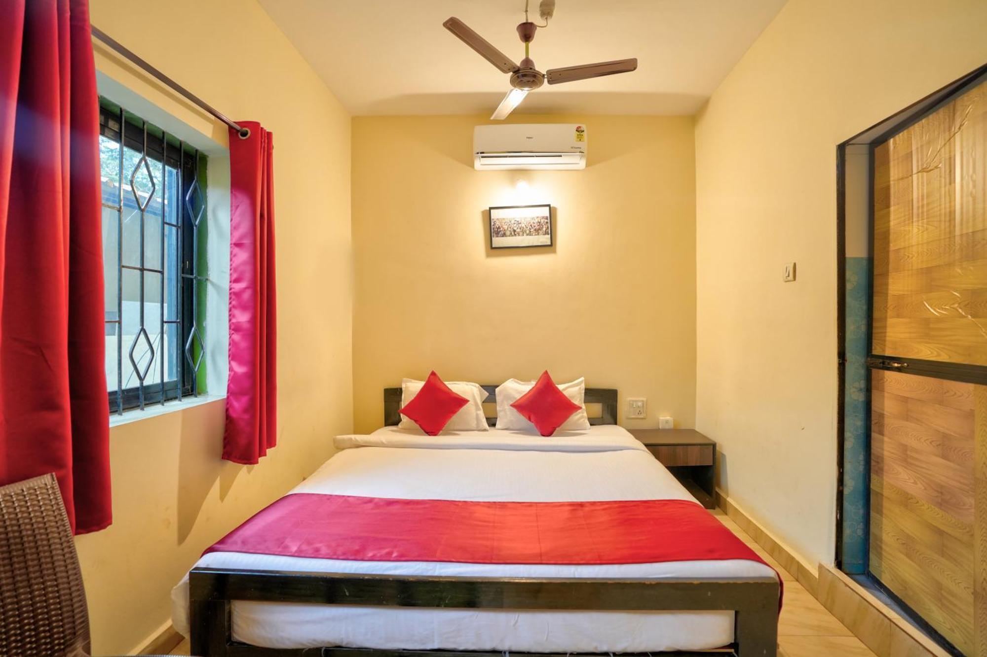 Hotel Salty Waves Baga Dış mekan fotoğraf