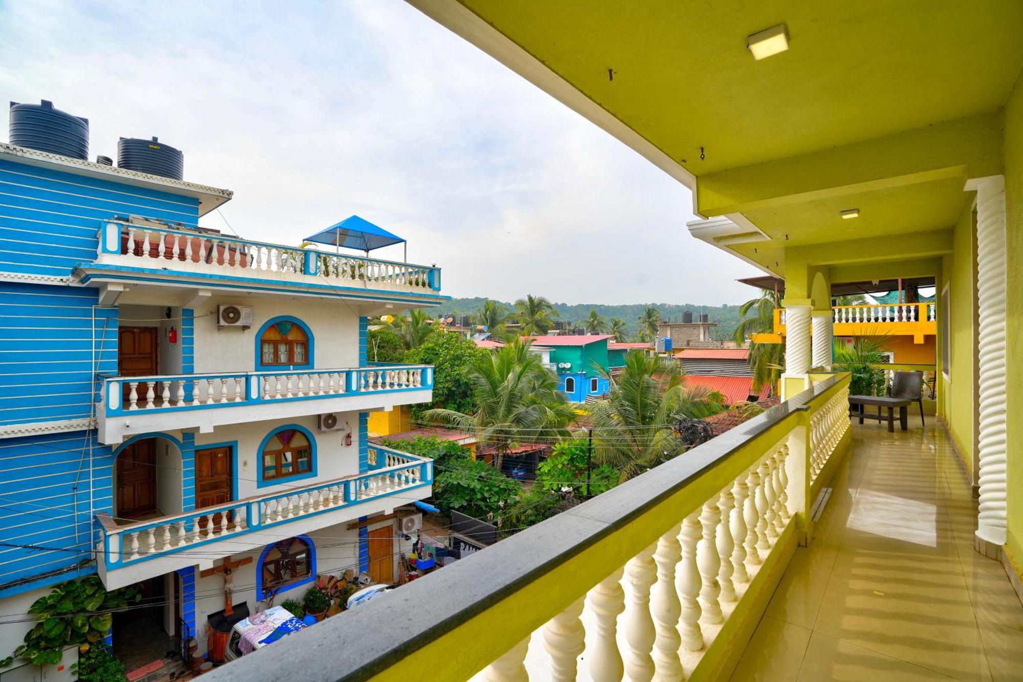 Hotel Salty Waves Baga Dış mekan fotoğraf