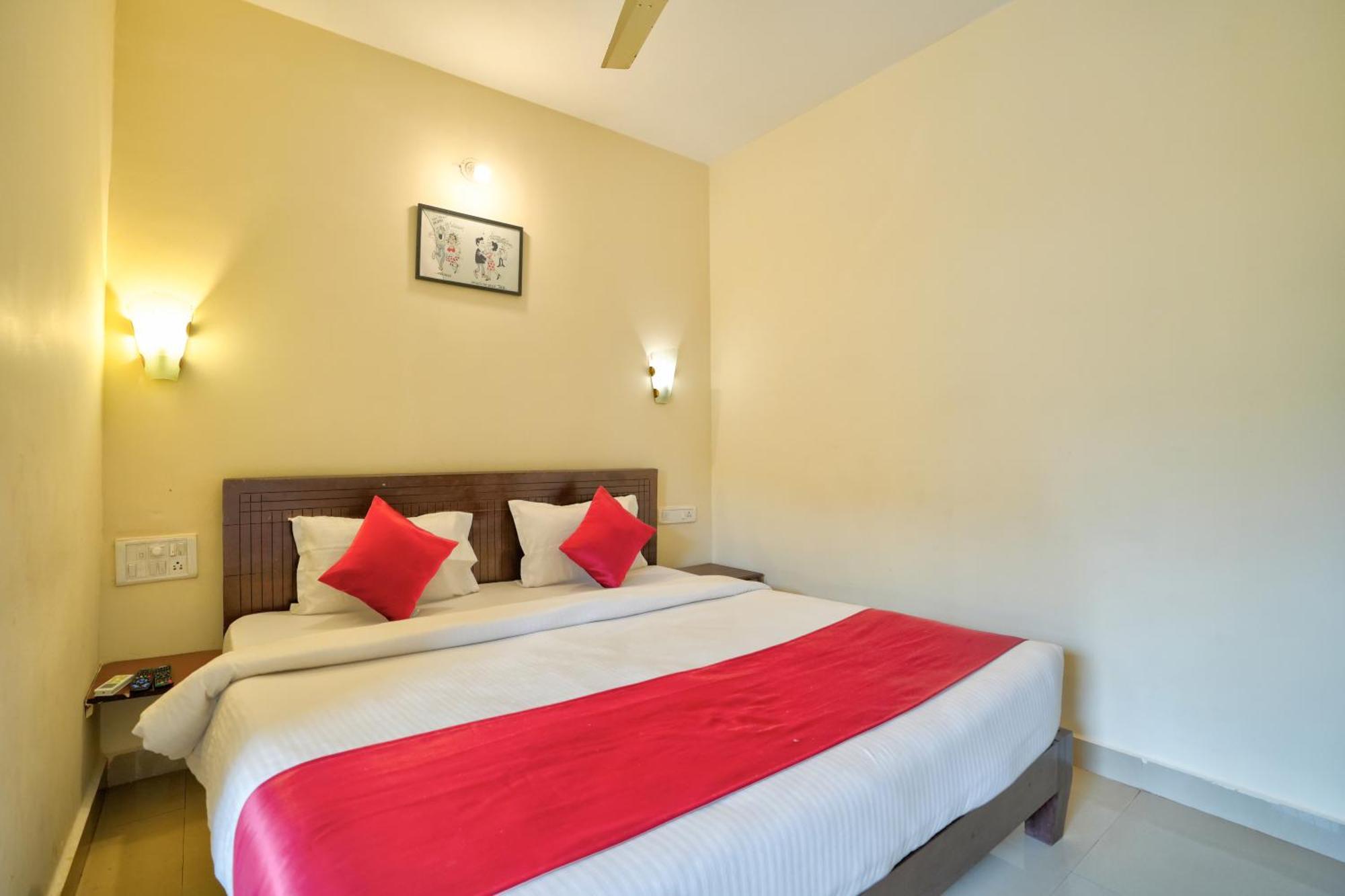 Hotel Salty Waves Baga Dış mekan fotoğraf