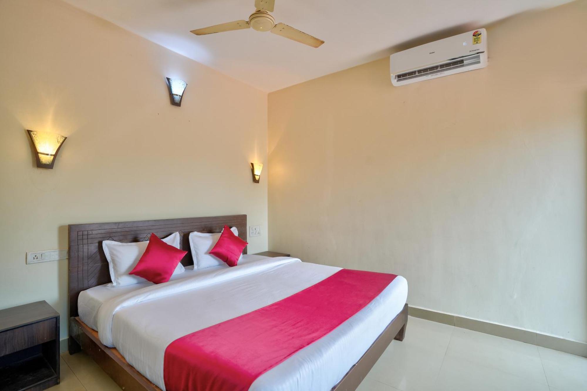 Hotel Salty Waves Baga Dış mekan fotoğraf